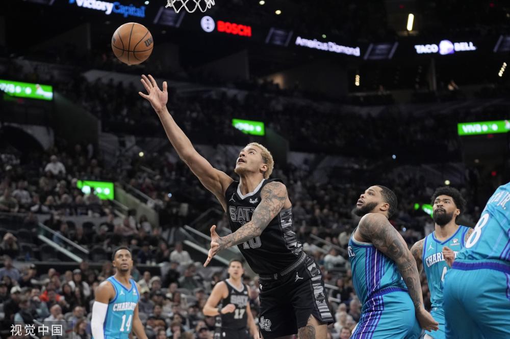 不仅挺进决 不仅挺进决